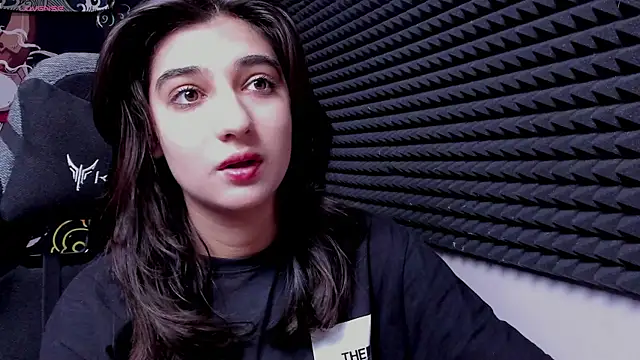 Snapshot of Elfy_Rare_ chatting on 21, 11, 2025 Elfy Rare online show from 21, 11, 2025