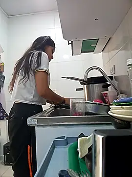 SharonDustLove online show from 6, 11, 2025