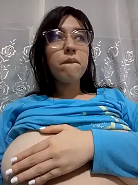 lareinalareinadelanal online show from 2, 11, 2025