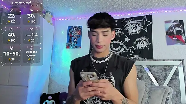 Dark Boy26 online show from 23, 2, 2026