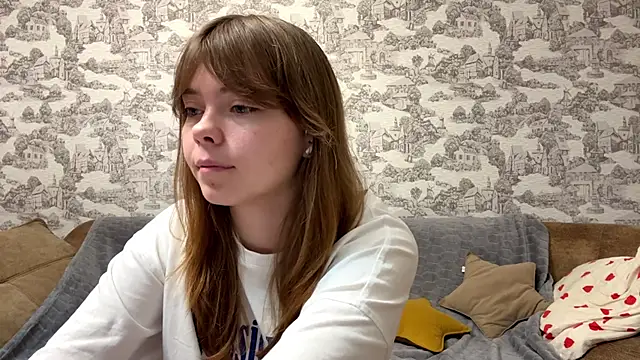 CoralinaEastoy online show from 17, 9, 2025