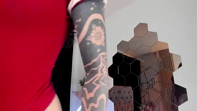 kaylee lee online show from 14, 12, 2025