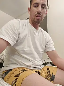 Snapshot of himNIGuys chatting on 15, 3, 2026 himNIGuys online show from 15, 3, 2026