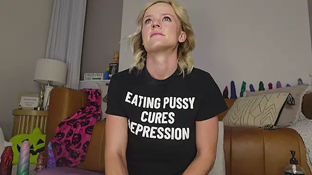 Taylorlove303 online show from 24, 10, 2025