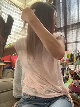 Candy Shower online show from 17, 9, 2025