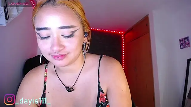 Snapshot of dayis_sweet chatting on 27, 9, 2025 dayis sweet online show from 27, 9, 2025