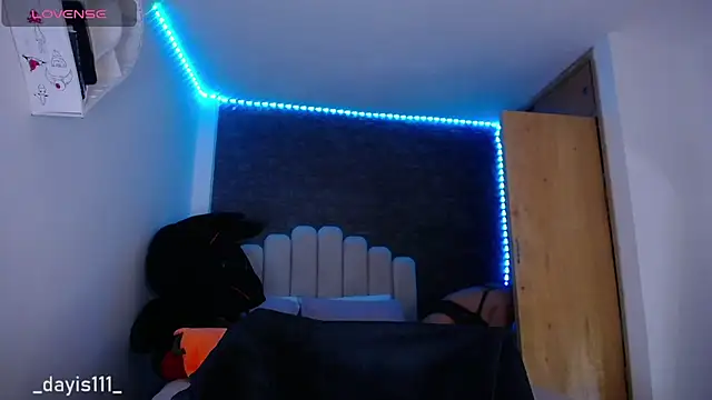 Snapshot of dayis_sweet chatting on 7, 11, 2025 dayis sweet online show from 7, 11, 2025