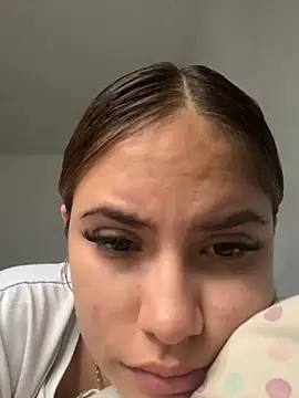 MiiluRosse online show from 14, 11, 2025