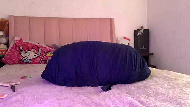 Akanett cxtt online show from 2, 11, 2025