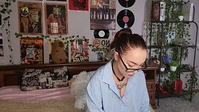 OdetteBiddy online show from 14, 11, 2025