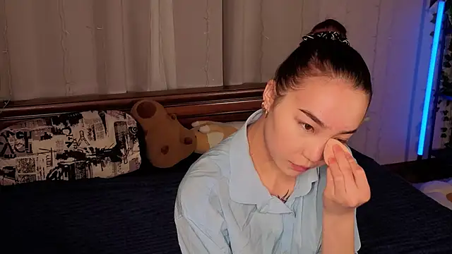 OdetteBiddy online show from 21, 12, 2025