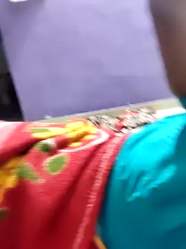 Snapshot of papukurty chatting on 15, 10, 2025 papukurty online show from 15, 10, 2025