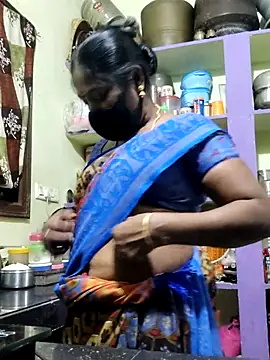 Snapshot of papukurty chatting on 19, 10, 2025 papukurty online show from 19, 10, 2025