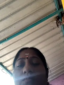 Snapshot of papukurty chatting on 20, 11, 2025 papukurty online show from 20, 11, 2025