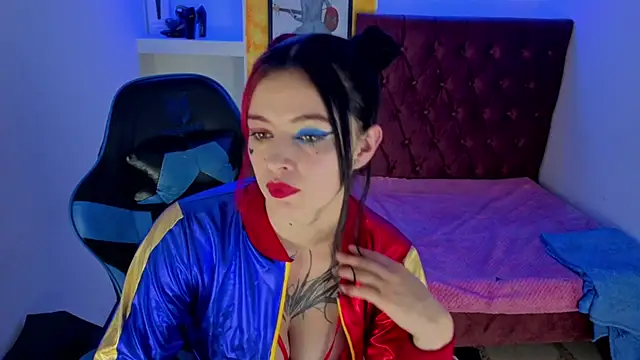 Snapshot of _lucia_21 chatting on 11, 10, 2025 lucia 21 online show from 11, 10, 2025