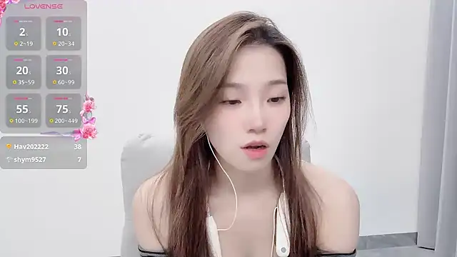 Snapshot of yuyu_77 chatting on 31, 10, 2025 yuyu 77 online show from 31, 10, 2025