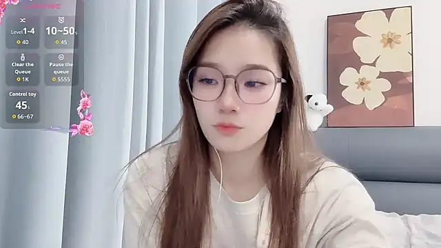 Snapshot of yuyu_77 chatting on 24, 11, 2025 yuyu 77 online show from 24, 11, 2025