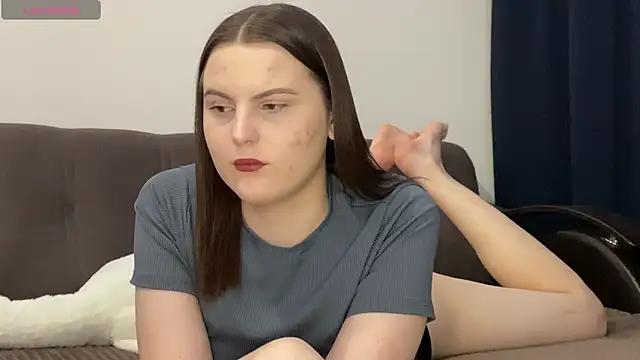 Snapshot of vertul1ana chatting on 23, 10, 2025 vertul1ana online show from 23, 10, 2025