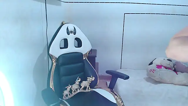 StefiAlizon70 online show from 6, 11, 2025