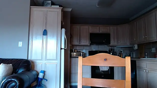 Blueeyedzaya  online show from 13, 11, 2025