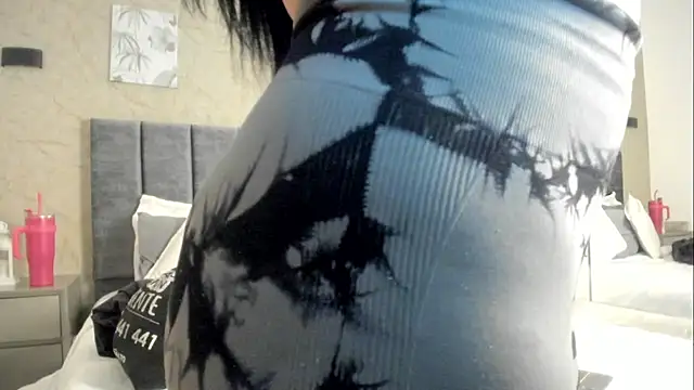 Snapshot of Lunaa_bellaa chatting on 24, 11, 2025 Lunaa bellaa online show from 24, 11, 2025