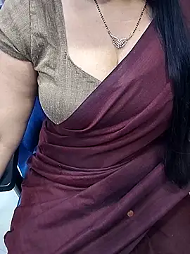 Snapshot of Anuforyou19 chatting on 20, 10, 2025 Anuforyou19 online show from 20, 10, 2025