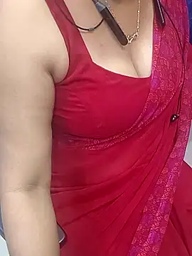 Snapshot of Anuforyou19 chatting on 5, 11, 2025 Anuforyou19 online show from 5, 11, 2025