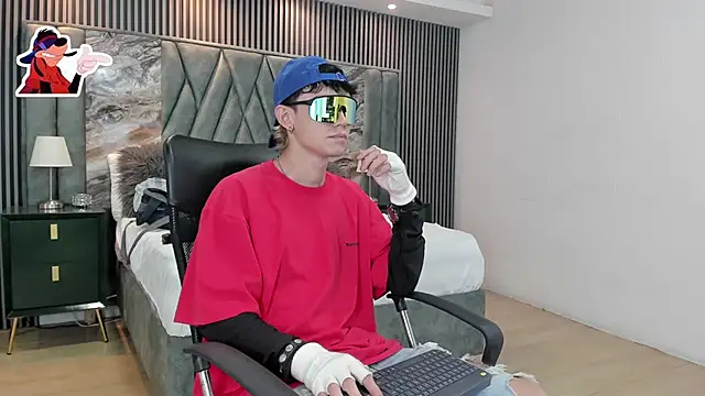 Michael blue online show from 31, 10, 2025