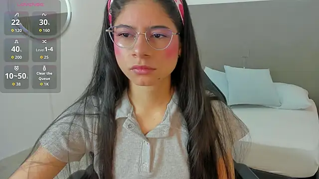 carlina 15 online show from 12, 2, 2026