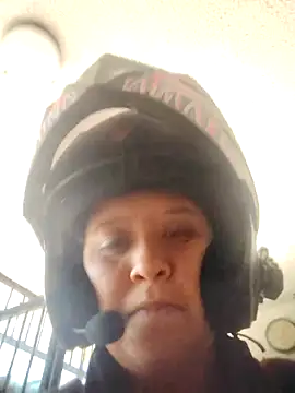 You-sexy-starr online show from 15, 3, 2026