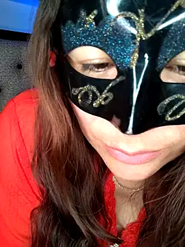 Snapshot of HotLaurha chatting on 7, 10, 2025 HotLaurha online show from 7, 10, 2025