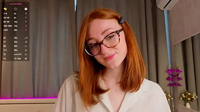 VeronaHascall online show from 6, 10, 2025