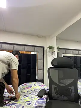 MR MUSCLE online show from 1, 2, 2026