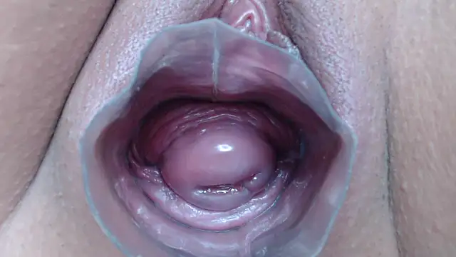 Snapshot of Princess_pussy01 chatting on 8, 11, 2025 Princess pussy01 online show from 8, 11, 2025