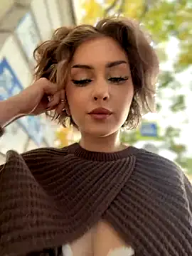 KellyKeler online show from 6, 11, 2025