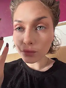 KellyKeler online show from 13, 2, 2026