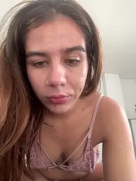 AllieYourGirl online show from 2, 11, 2025