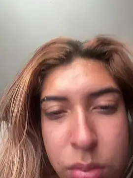 Snapshot of Kardashian12 chatting on 30, 3, 2026 Kardashian12 online show from 30, 3, 2026