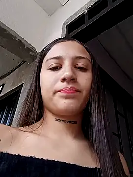 Arii collins1 online show from 13, 10, 2025