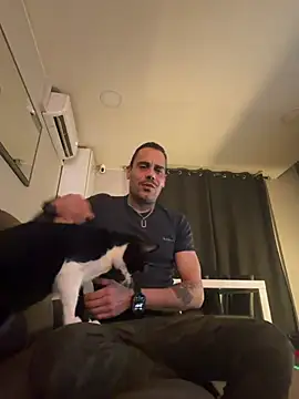 Snapshot of futy-doll chatting on 18, 3, 2026 futy-doll online show from 18, 3, 2026