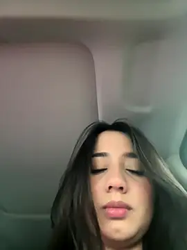 Michelle Zoe online show from 5, 1, 2026