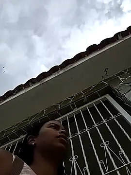 Snapshot of Fernanda30 chatting on 23, 11, 2025 Fernanda30 online show from 23, 11, 2025