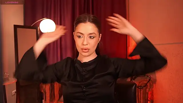 EmiliyaRoude online show from 2, 12, 2025