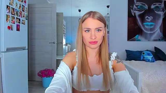 Snapshot of MashaFromRussia__ chatting on 27, 11, 2025 MashaFromRussia online show from 27, 11, 2025