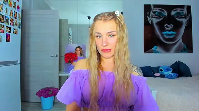 Snapshot of MashaFromRussia__ chatting on 30, 11, 2025 MashaFromRussia online show from 30, 11, 2025