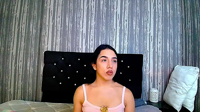 Alicee Moonn online show from 17, 3, 2026