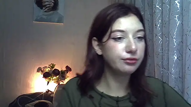 Lily Ember online show from 7, 10, 2025