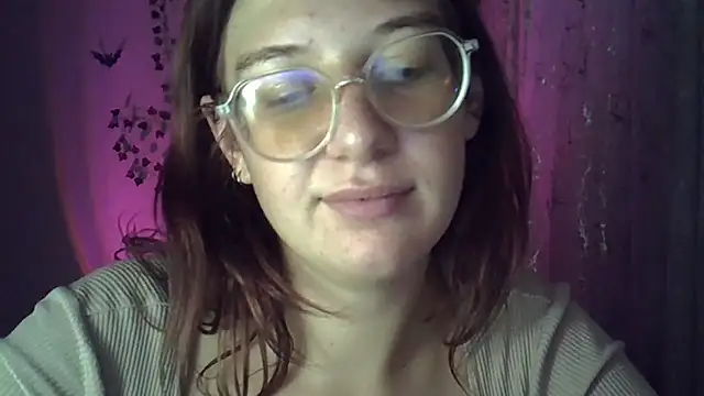 Snapshot of Lily_Ember chatting on 23, 10, 2025 Lily Ember online show from 23, 10, 2025