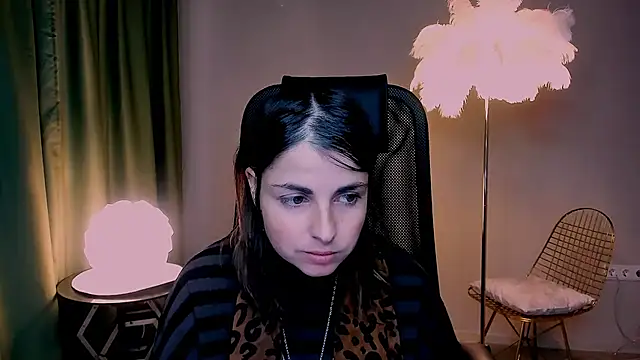 MartaEdams online show from 5, 12, 2025