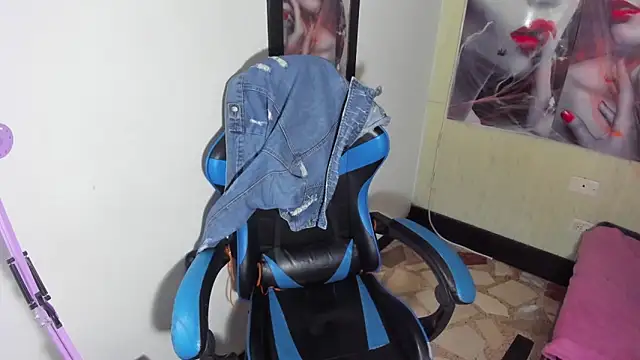 Snapshot of miaa_scott7 chatting on 31, 10, 2025 miaa scott7 online show from 31, 10, 2025